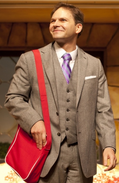 Photo Flash: Alley Theatre Presents NOISES OFF, Now thru 6/24 Image