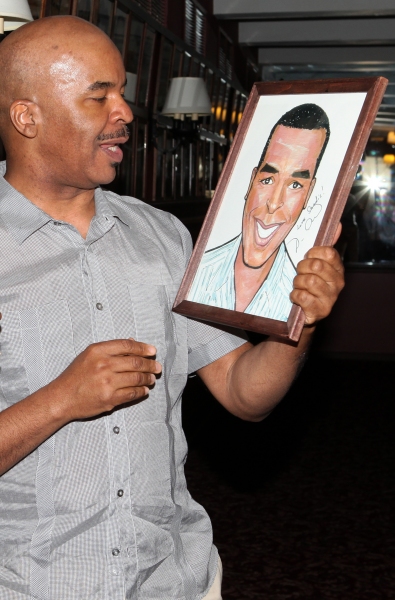 Photo Coverage: Norm Lewis Officially Joins Sardi's Wall of Fame Image