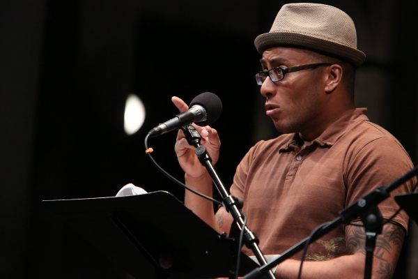 Photo Flash: First Look at Steppenwolf's WILL THE CIRCLE BE UNBROKEN! Image