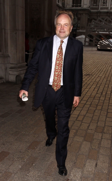 Photo Flash: Michael Crawford & More Attend Queen's Jubilee Arts Party Image