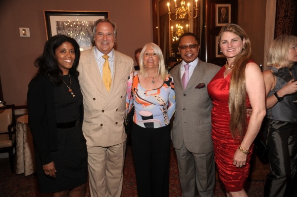 Photo Flash: ARTrageous Kicks Off at Harmony Club Image