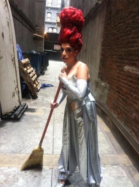 Photo Flash: Saturday Intermission Pics, June 2 - Cast of PRISCILLA, THE BOOK OF MORMON's Josh Gad and More - Updated! Image