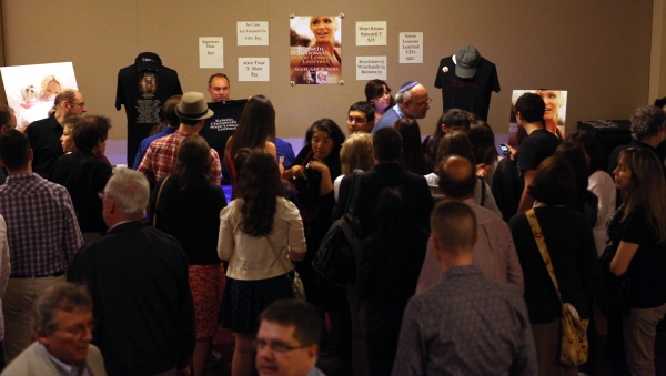 Photo Coverage Exclusive: Kristin Chenoweth Hosts Maddie's Corner Fundraising Event - Woof! Image