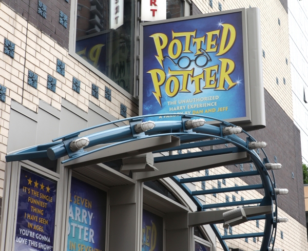 Photo Coverage EXCLUSIVE : Harry Potter Parody POTTED POTTER Opens at the Little Shubert! Image