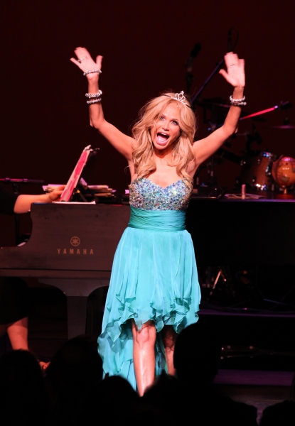 Kristin Chenoweth Photo