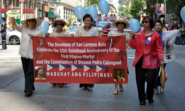 Photo Coverage: De Tagle, Go, Broadway Barkada et al. at 114th Philippine Independence Celebration Image