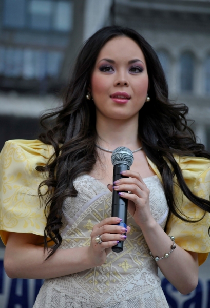 Photo Coverage: De Tagle, Go, Broadway Barkada et al. at 114th Philippine Independence Celebration Image