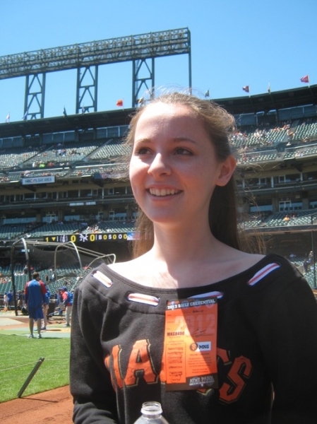 Photo Flash: Julia Belanoff Sings National Anthem at Giants Game 