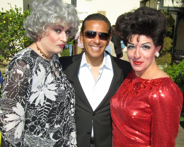 Judy Garland (Peter Mac) & Bea Arthur (John Schaefer) with Los Angeles Mayor Antonio  Photo