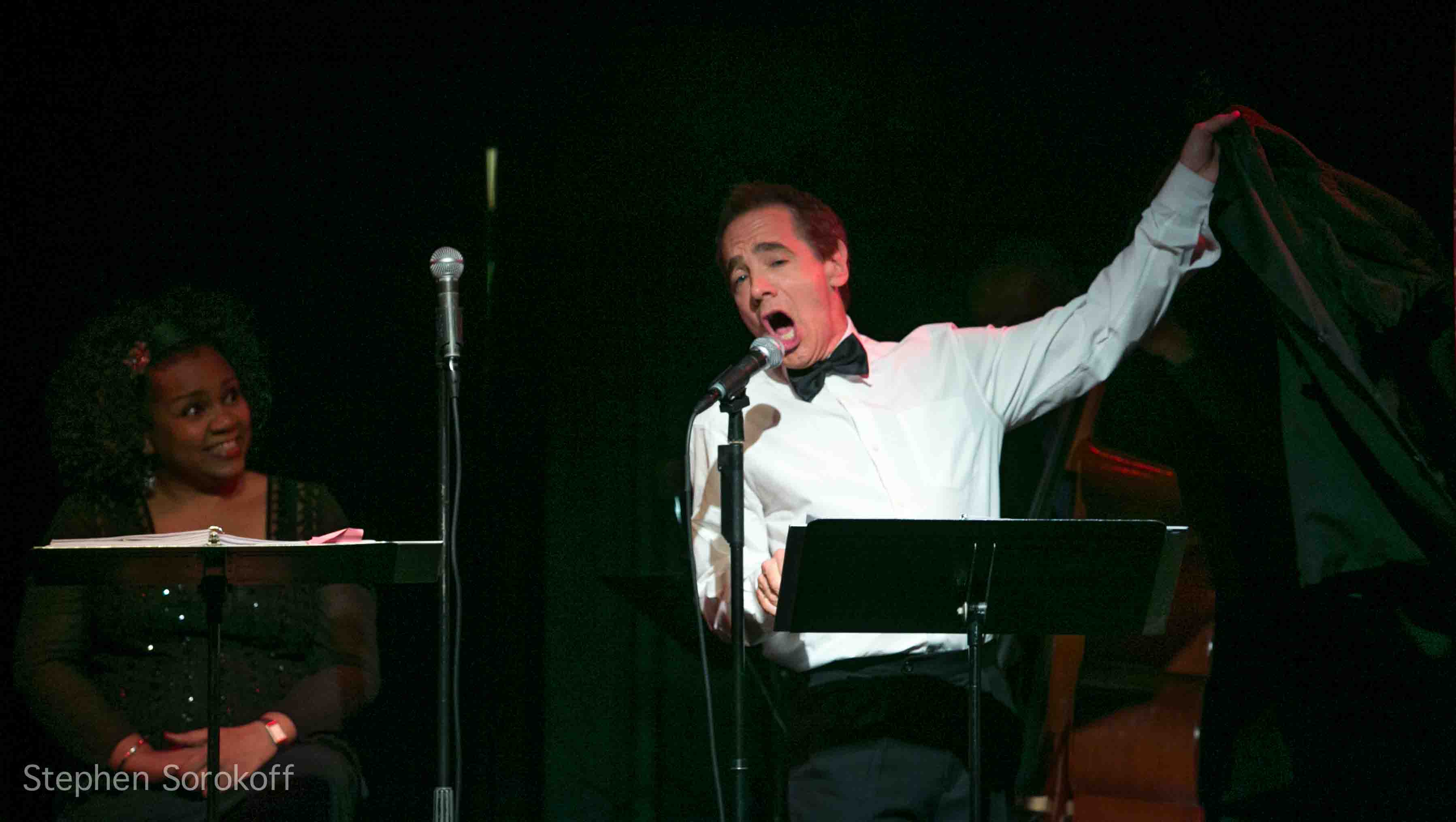 Photo Coverage: Jason Graae, Aisha de Haas, et al. in AMAZING SEX at the Triad Image