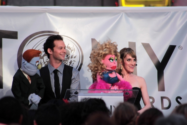Photo Flash: Times Square Tony Simulcast! Image