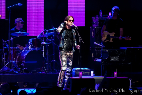 Photo Coverage: Rufus Wainwright Lights up the Night at Luminato Image