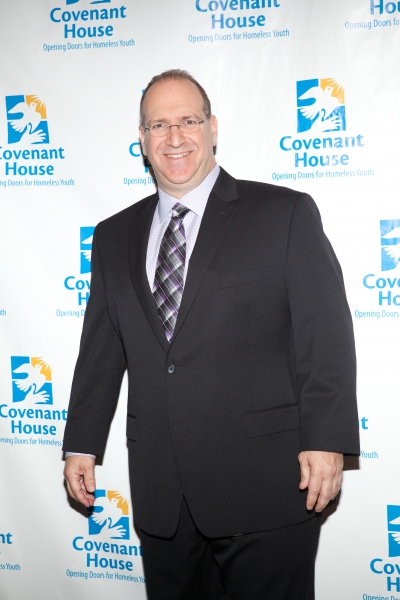 Photo Coverage: Jeremy Jordan, Laura Bush & More Honor Jon Bon Jovi; Support Homeless Youth Image