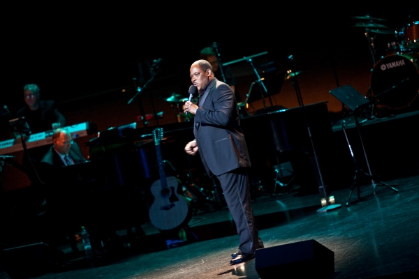 Photo Coverage: Jeremy Jordan, Laura Bush & More Honor Jon Bon Jovi; Support Homeless Youth Image