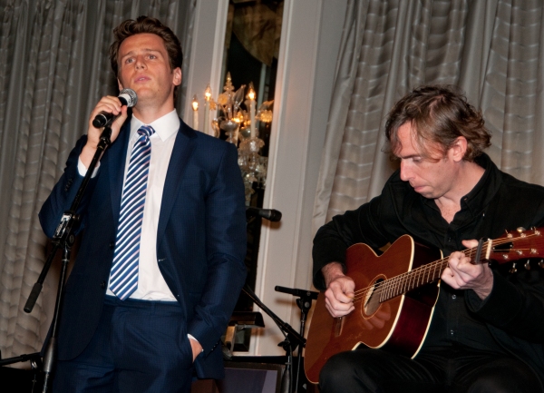 Photo Flash: David Hyde Pierce, Victor Garber, et al. at Forget-Me-Not Gala Image