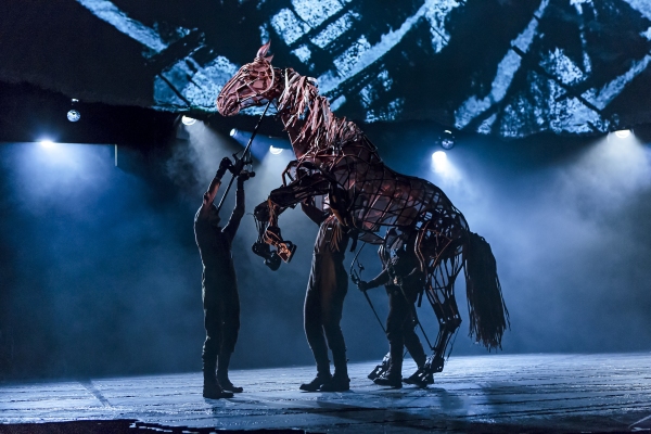 Photo Flash: WAR HORSE Launches National Tour in LA! Image