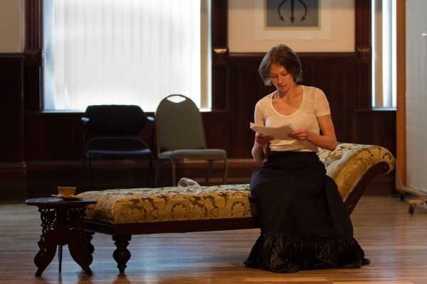 Photo Flash: Steppenwolf's THREE SISTERS in Rehearsal 