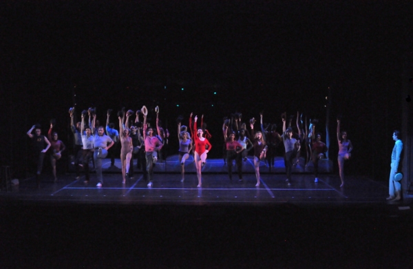 Photo Flash: Lorenzo Lamas in Final Dress Rehearsal of A CHORUS LINE  - Opens Tonight! 