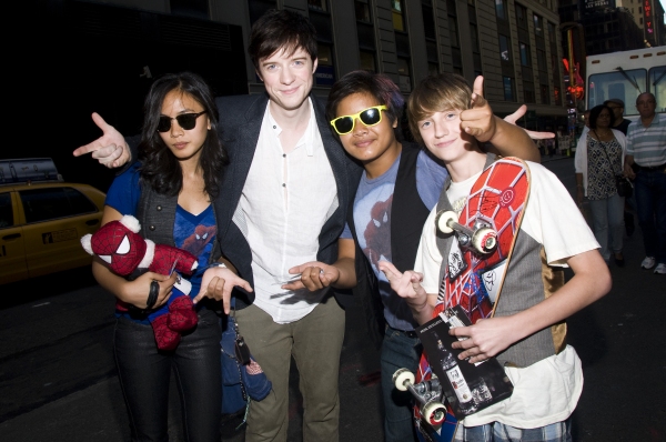 Photo Coverage: SPIDER-MAN Celebrates One Year on Broadway Image