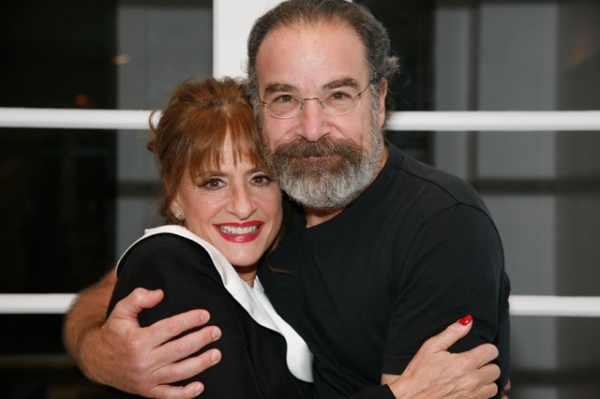 Photo Flash: Mandy Patinkin, Jane Krakowski, et al. Visit 54 Below! Image