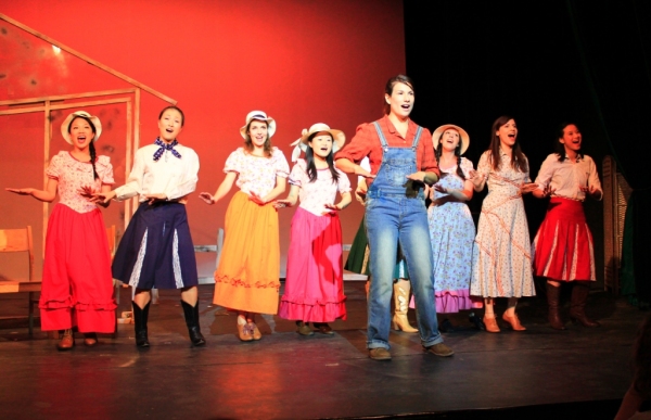 Photo Flash: Beijing Playhouse's OKLAHOMA! Image