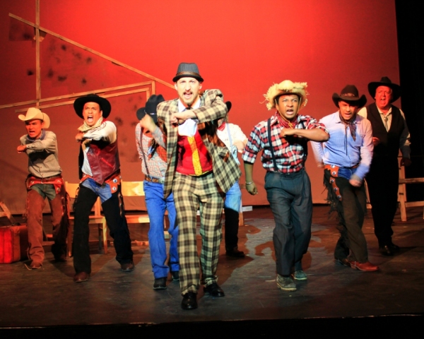 Photo Flash: Beijing Playhouse's OKLAHOMA! 