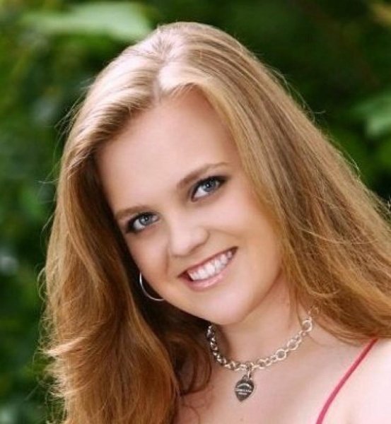 Photo Coverage: The Beautiful Women of a Tennessee Theater Summer Image