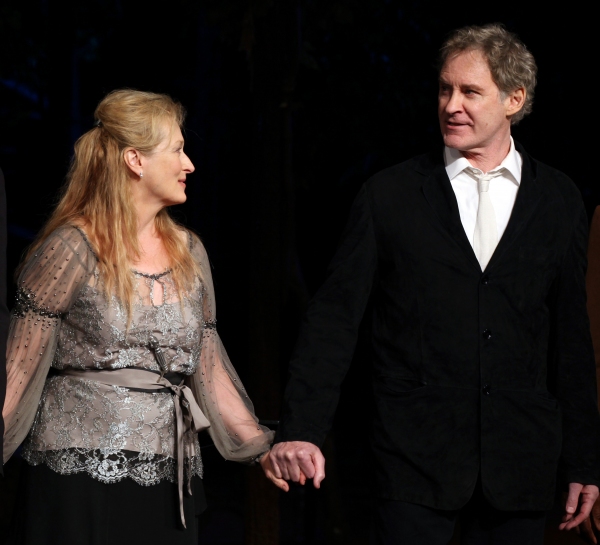 Photo Coverage: Meryl Streep, Kevin Kline & Co. in ROMEO & JULIET Curtain Call in Central Park Image