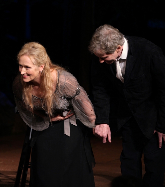 Photo Coverage: Meryl Streep, Kevin Kline & Co. in ROMEO & JULIET Curtain Call in Central Park Image