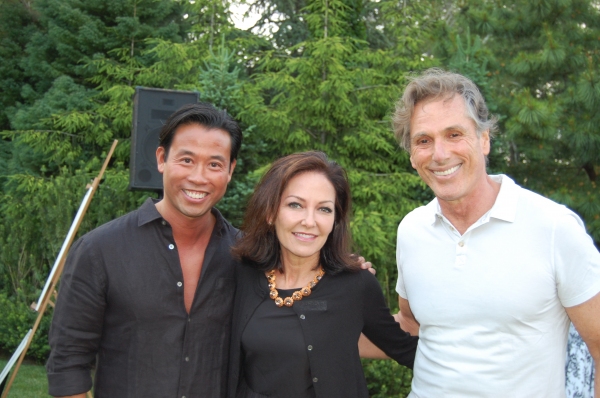 Photo Flash: 12th Annual Midsummer Night Drinks Benefited 'God’s Love We Deliver'  Image