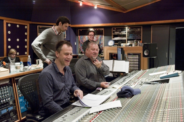 Photo Flash: Ricky Martin, Elena Roger, Michael Cerveris and the Cast of EVITA in the Recording Studio! Image