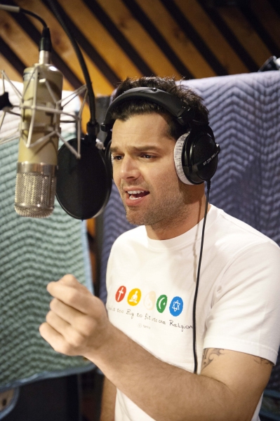 Photo Flash: Ricky Martin, Elena Roger, Michael Cerveris and the Cast of EVITA in the Recording Studio! Image