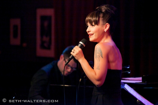 Photo Flash: Jeremy Kushnier Brings Solo Show to Birdland! Image