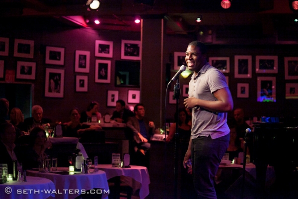 Photo Flash: Jeremy Kushnier Brings Solo Show to Birdland! Image