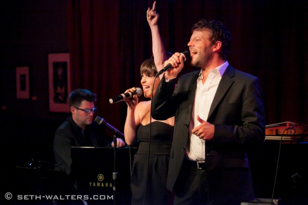 Photo Flash: Jeremy Kushnier Brings Solo Show to Birdland! 