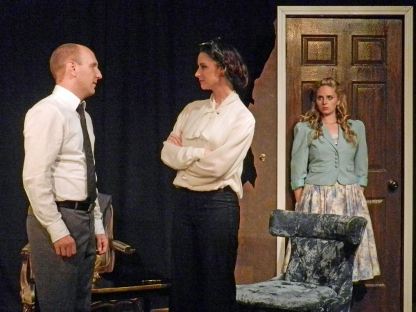 Photo Flash: Sneak Peek at Bit of a Stretch's NO EXIT! Image