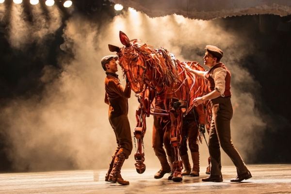 Photo Flash: More from WAR HORSE National Tour, Opening in L.A. June 29!  Image