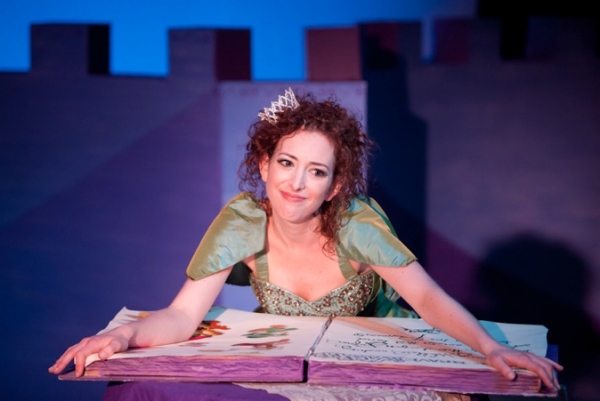 Photo Flash: New Images from ONCE UPON A MATTRESS at the Coterie Theatre Image
