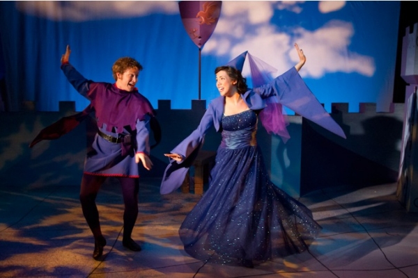 Photo Flash: New Images from ONCE UPON A MATTRESS at the Coterie Theatre Image