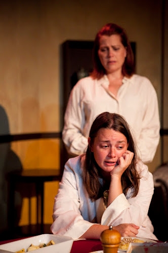 Photo Flash: First look at Long View Theater's AND MS. REARDON DRINKS A LITTLE Image