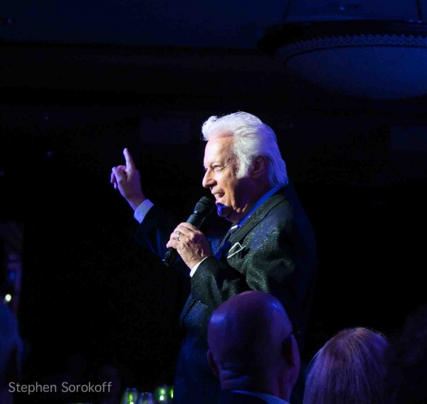 Photo Coverage: Jack Jones Opens at Feinstein's at Loews Regency Image
