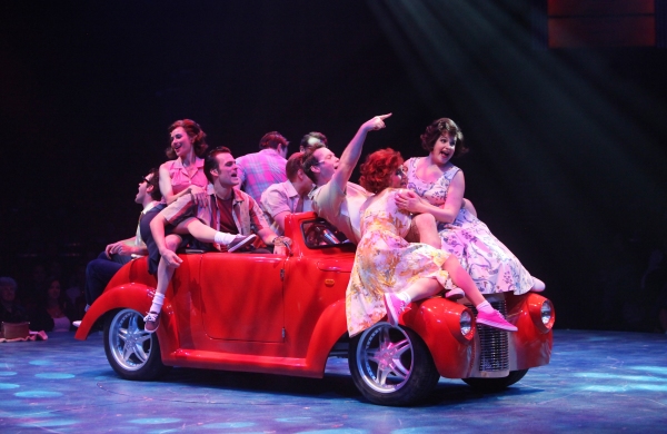Photo Flash: Complete Look at Kirsten Scott, Brandon Albright, et al. in Music Circus' GREASE Image