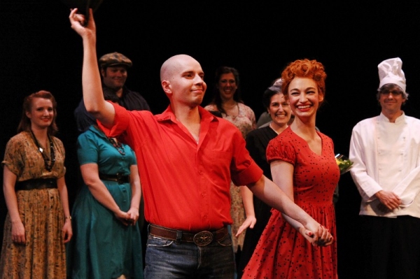 Photo Flash: Mo Rocca Visits Dicapo Opera Theatre Image