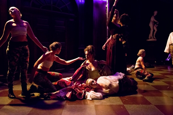 Photo Flash: THE ROVER at Hampton Court Palace Image