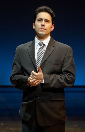 Photo Flash: John Lloyd Young Returns to JERSEY BOYS as 'Frankie Valli' Image