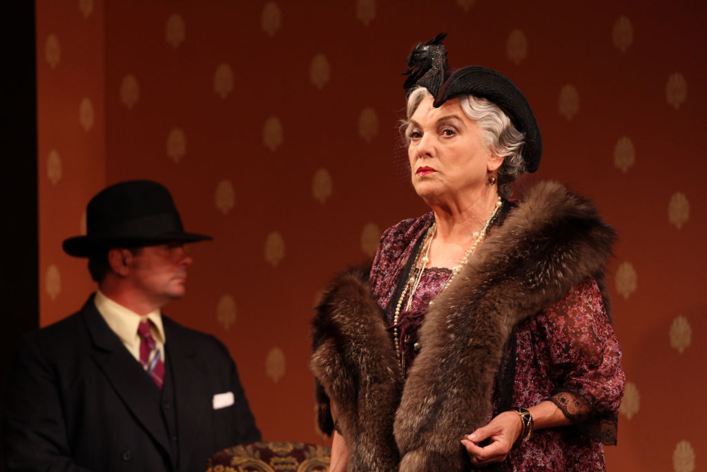 Photo Flash: Tyne Daly, Amy Spanger and More in THE IMPORTANCE OF BEING EARNEST Image