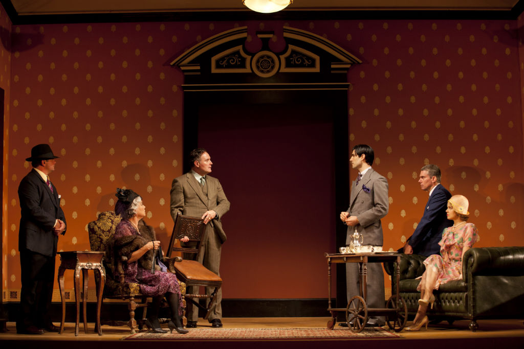 Photo Flash: Tyne Daly, Amy Spanger and More in THE IMPORTANCE OF BEING EARNEST Image