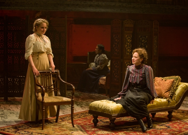 Photo Flash:  First Look at Carrie Coon, Ora Jones, et al. in THREE SISTERS at the Steppenwolf Image