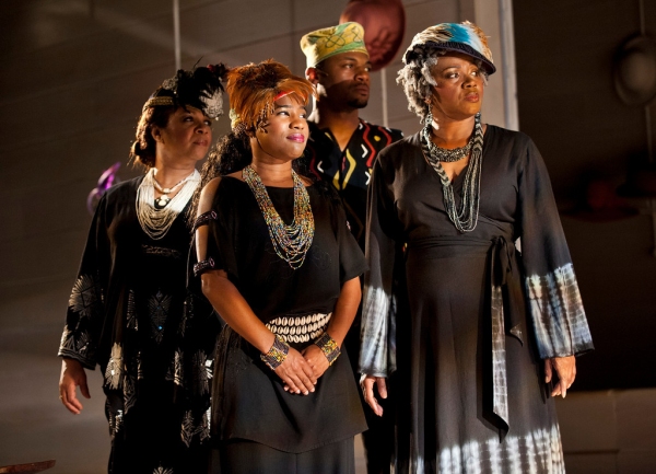 Photo Flash: First Look at E. Faye Butler et al. in Goodman Theatre's CROWNS Image