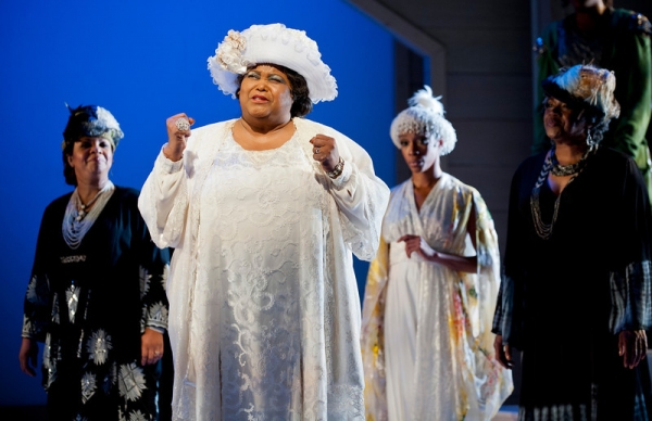 Photo Flash: First Look at E. Faye Butler et al. in Goodman Theatre's CROWNS Image